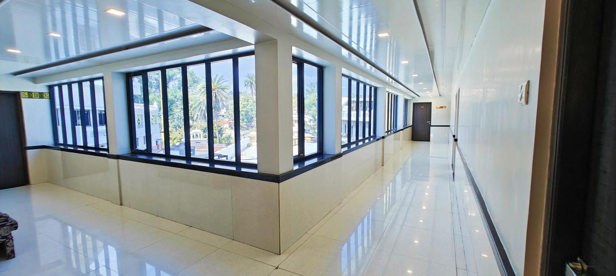 فندق ساراسواتي مونت ابو المظهر الخارجي الصورة
