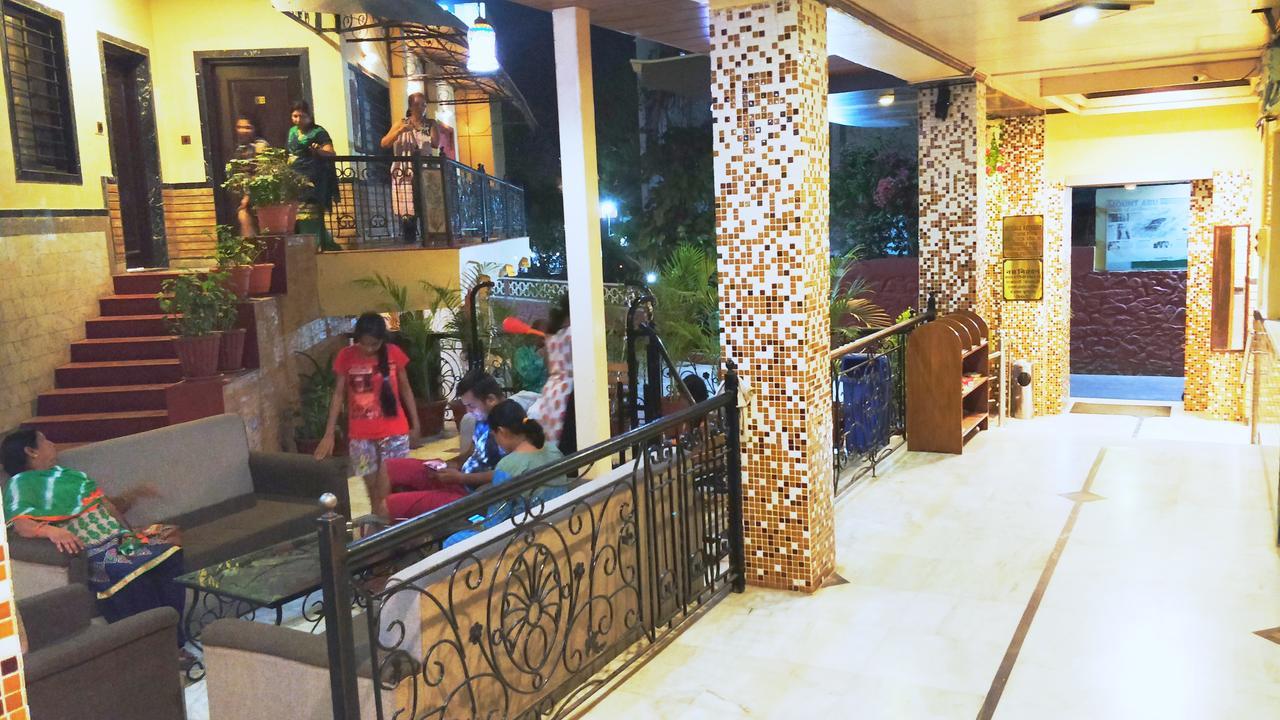 فندق ساراسواتي مونت ابو المظهر الخارجي الصورة